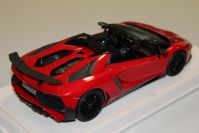 MR Collection 2015 Lamborghini Lamborghini Aventador LP750-4 Roadster SV - ROSSO BIA - Red Matt