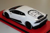 MR Collection 2016 Lamborghini Lamborghini Huracan Aftermarket LB Performance - BIANCO MONO Red Matt