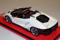 MR Collection  Lamborghini Lamborghini Centenario Roadster - BIANCO CANOPUS - Canopus White Matt