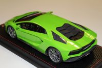 MR Collection 2017 Lamborghini Lamborghini Aventador S - VERDE MANTIS - Verde Mantis