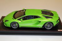 MR Collection 2017 Lamborghini Lamborghini Aventador S - VERDE MANTIS - Verde Mantis