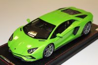 MR Collection 2017 Lamborghini Lamborghini Aventador S - VERDE MANTIS - Verde Mantis