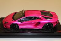 MR Collection  Lamborghini Lamborghini Aventador S - PINK FLASH / BLACK - #01/10 Pink Flash