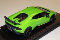 MR Collection  Lamborghini Lamborghini Huracan Performante - VERDE MANTIS - Verde Mantis