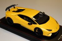 MR Collection  Lamborghini ..A Lamborghini Huracan Performante - GIALLO INTI - Yellow Metallic