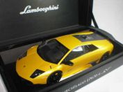 MR Collection 2009 Lamborghini Lamborghini Murciélago 670-4 SV Midas Yellow