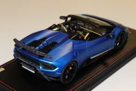 MR Collection  Lamborghini Lamborghini Huracan Performante Spyder - BLU AEGEUS - Red Matt