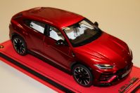 MR Collection  Lamborghini Lamborghini URUS - PEARL RED MET - Red Metallic