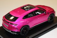 MR Collection  Lamborghini Lamborghini URUS - PINK FLASH - LUXURY - Pink Flash