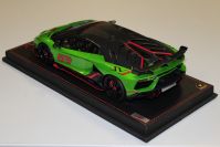 MR Collection  Lamborghini Lamborghini Aventador SVJ - VERDE SELVANS Green Metallic