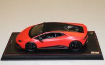 MR Collection  Lamborghini Lamborghini Huracan EVO Fluo - ARANC Orange Matt