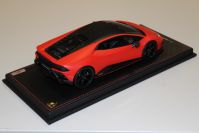 MR Collection  Lamborghini Lamborghini Huracan EVO Fluo - ARANC Orange Matt