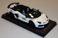 MR Collection  Lamborghini Lamborghini Aventador SVJ Roadster - XAGO - White