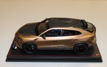 MR Collection  Lamborghini Lamborghini URUS Performante - BRONZO HYPNOS - Red Matt