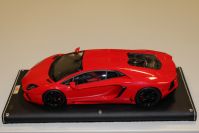 MR Collection 2011 Lamborghini Lamborghini Aventador LP700-4 - RED METALLIC - Red Metallic