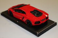 MR Collection 2011 Lamborghini Lamborghini Aventador LP700-4 - RED METALLIC - Red Metallic