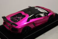 MR Collection 2013 Lamborghini Lamborghini Aventador LP 760-4 Oakley - PINK FLASH - Red Matt