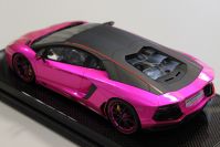 MR Collection 2015 Lamborghini Lamborghini Aventador LP 700-4 Pirelli - PINK FLASH - Red Matt