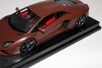 MR Collection 2011 Lamborghini Lamborghini Aventador LP700-4 - BROWN MATT - CARBON BASE - Brown Matt