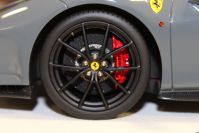 BBR Models  Ferrari Ferrari 488 PISTA - GRIGIO MEDIO / RED - #01/10 Red Matt