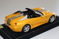 BBR Models  Ferrari Ferrari 599 SA Aperta - YELLOW / SILVER Yellow Tristrato