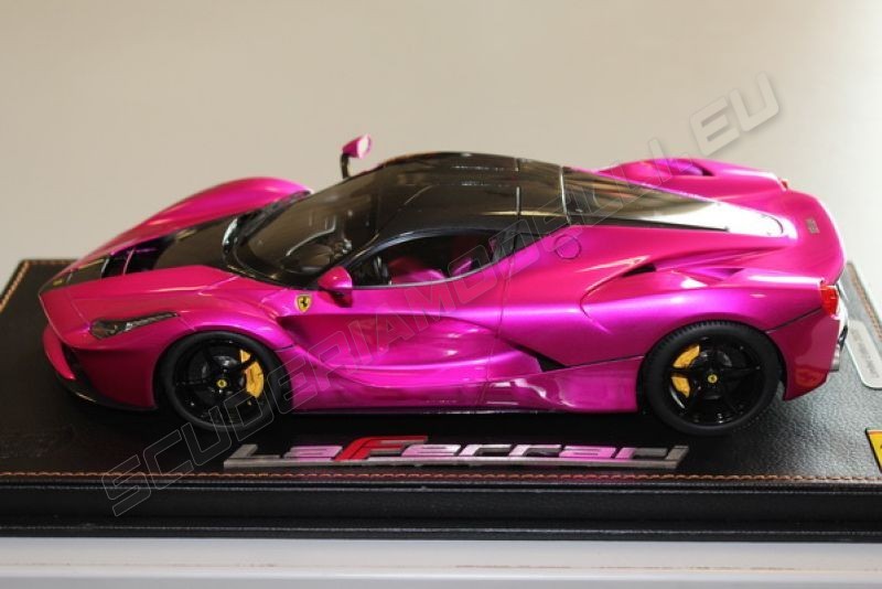 BBR Models Ferrari LaFerrari - PINK FLASH / CARBON