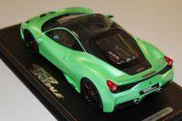 BBR Models 2013 Ferrari Ferrari 458 Speciale - MINT METALLIC / CARBON - Green Metallic