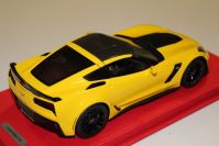 BBR Models 2015 Corvette Corvette Zo6 - YELLOW / CARBON - 1/8 - Yellow / Carbon