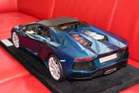 Pocher Lamborghini Lamborghini Aventador LP700-4 - BLU MONTEREY - Blue Monterey