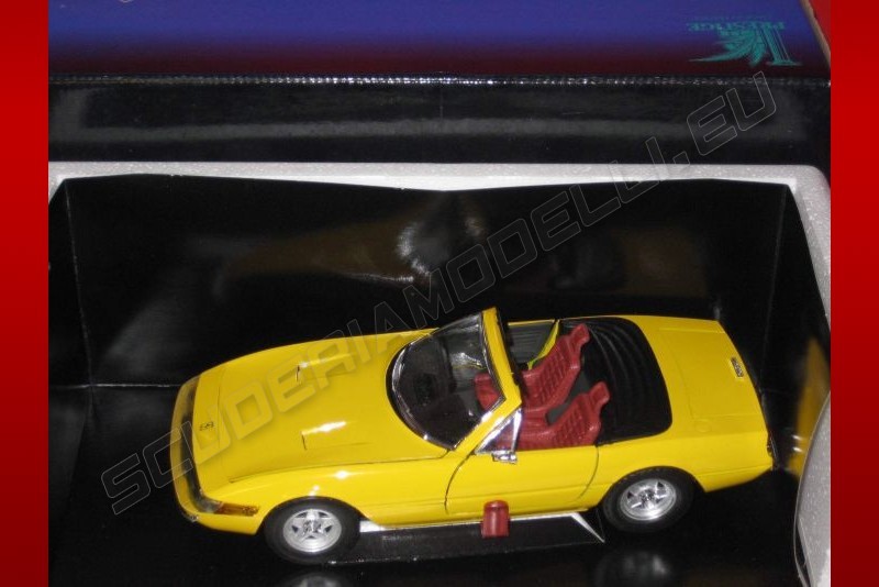 Modèle Réduit Ferrari 365 GTS 1:18 Par Solido - Voiture De Collection à L'échelle, Occasion