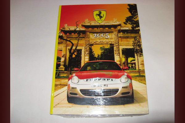 Ferrari Ferrari Ferrari Yearbok 2005 Red