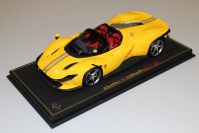 Ferrari Daytona SP3 - GIALLO MODENA / SILVER - [in stock]