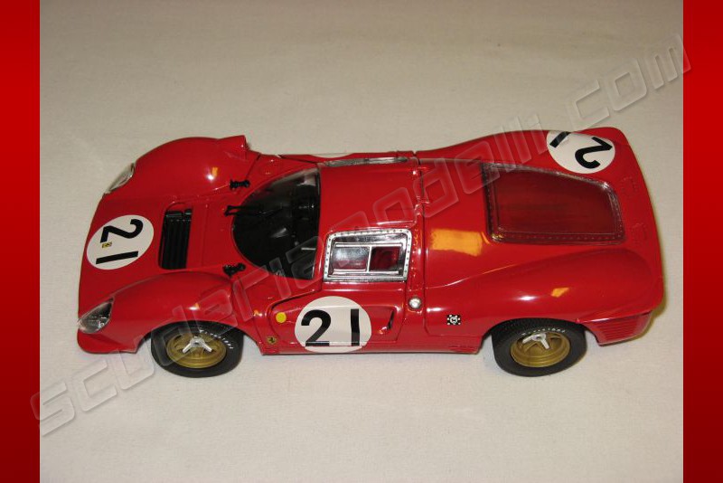 FERRARI 330 P4 COUPE # 23 LE MANS rouge o 1/18 JOUEF