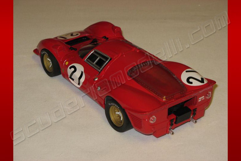 FERRARI 330 P4 coupe # 23 LE MANS rouge o 1/18 JOUEF EVOLUTION voiture