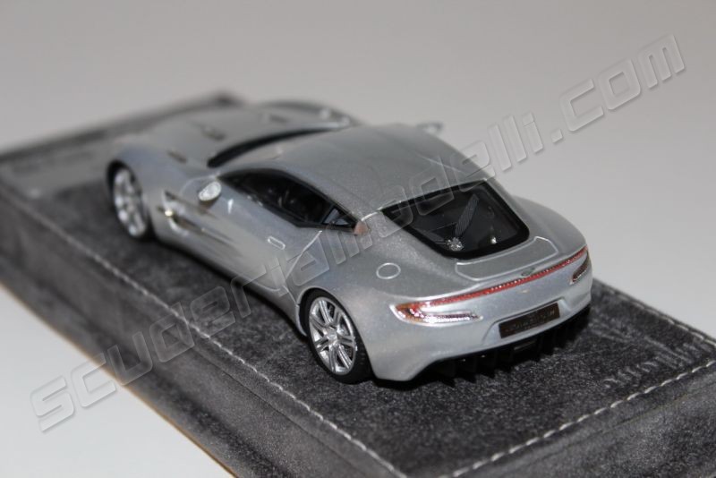Coche Miniatura Aston Martin AMR1 1/18 Tecnomodel No.19 24h Le Mans 1989 D Sears B Redman R Mallock 1